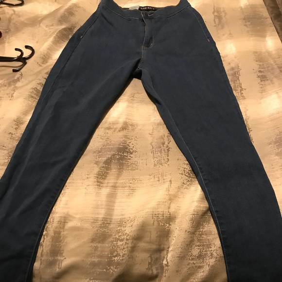 Clothes - Picture 2 of 2